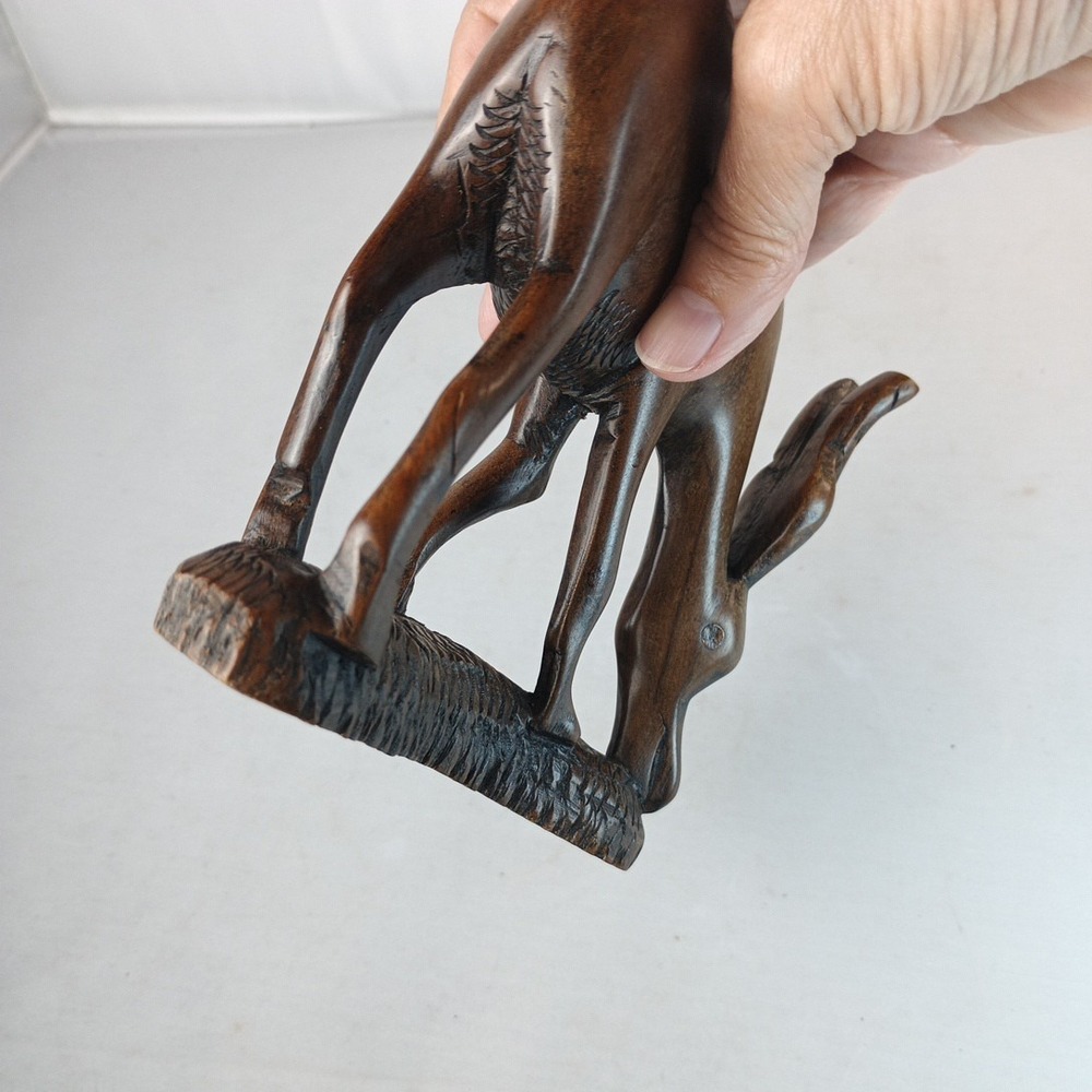 Hand Carved Grazing Antelope Oryx Gazelle Brown Sculpture Statue Hard Wood 5" - Picture 12 of 12
